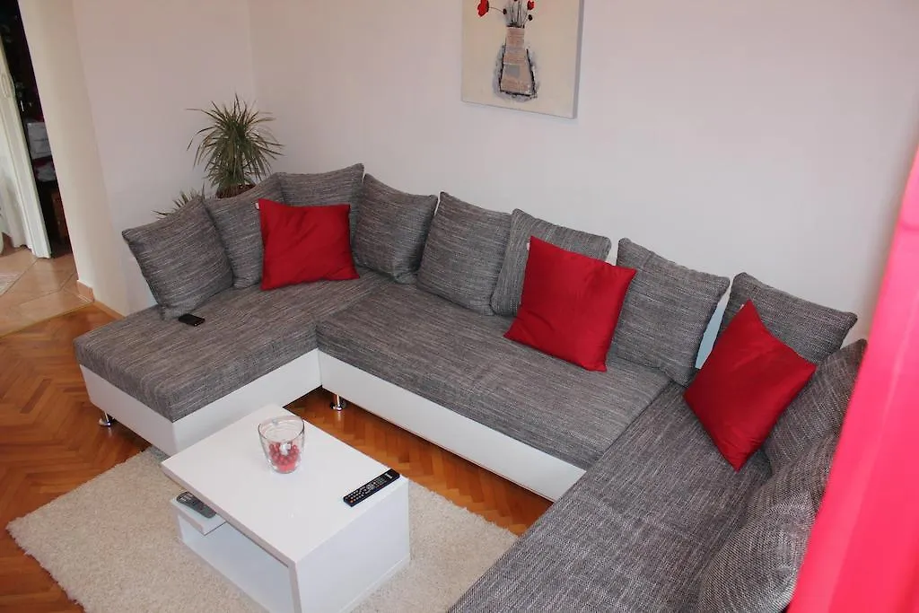 Apartment Melira Novi Vinodolski